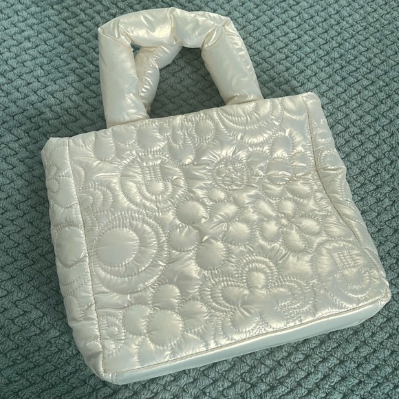 Urban Outfitters Handbags - NWT Urban Outfitters White Holographic puffer Bag Tote